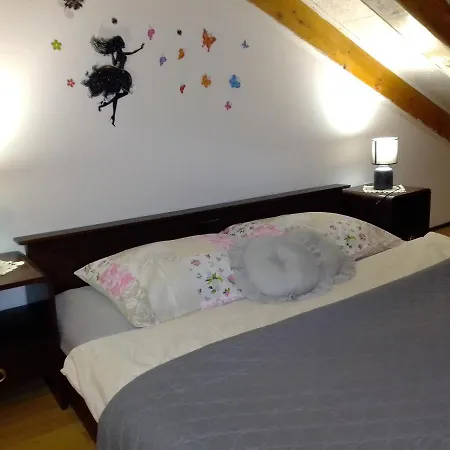 Studio P 18 - 25 M2 * Rijeka