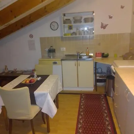 Apartment Studio P 18 - 25 M2