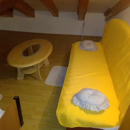 Apartment Studio P 18 - 25 M2 Rijeka